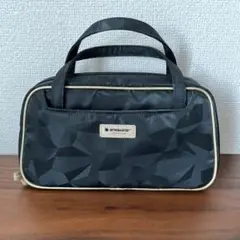 【美品】アルティザン・アンド・アーティスト ARTISAN&ARTIST ポーチ