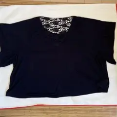 黒無地おしゃれTシャツ