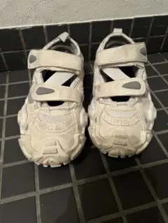 ACNE STUDIOS ダッドスニーカー ホワイト ベルクロ
