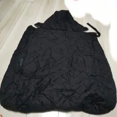 黒いフード付き抱っこ紐・自転車ブランケット