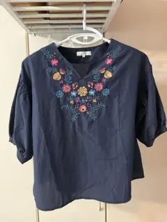 フラワー刺繍ブラウス(リメンバー・ミー)/grove
