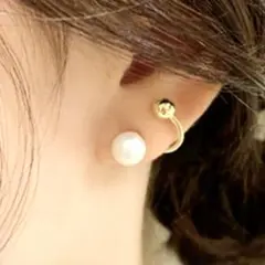 イヤーカフ風パールピアス