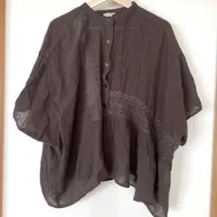 リネンシャツ ブラウン 前ボタン