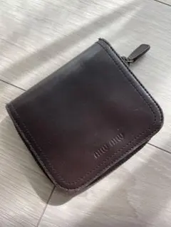 ミュウミュウ 二つ折り財布 財布