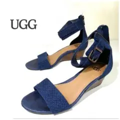 【美品】アグ UGG パイソン調 サンダル レザー アンクルストラップ ネイビー