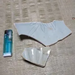 初期伊万里 初期青磁 波佐見青磁 三股青磁 陽刻 三足皿 陶片 江戸初期 発掘品