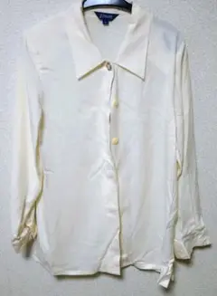 【新品】ジャスミ SILK 長袖シャツ Mサイズ 上品アイボリー 1個