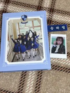 fromis_9デビューアルバム 『To.Heart』 green & blue 1st Mini Album: To.Heart (Green ver.) : fromis_9 | HMV&BOOKS