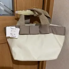 ✨新品タグ付き✨アドニス✨ミニトートバック（ライトベージュ×ゴールドラメ）