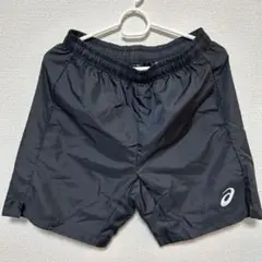 ASICS 黒 ショートパンツ