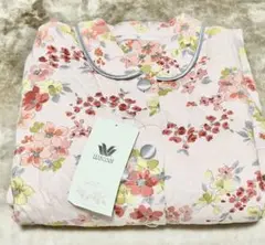 Item thumbnail for item 4f636638-a441-4da4-8f1f-81dc36a3c132