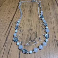 青と白のビーズ ネックレス
