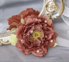 大きな牡丹の花のヘアクリップ　新品　髪飾り　かんざし