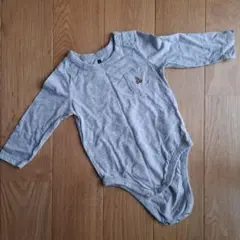 gap グレー 長袖ロンパース 70