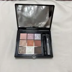 Item thumbnail for item 4a83b2eb-cee1-4cc8-b5e0-f3b7ad3433db