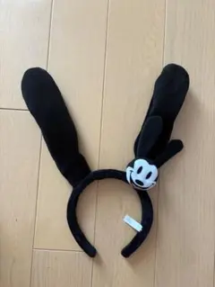 オズワルド カチューシャ