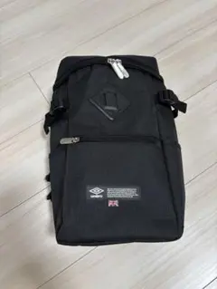 Umbro ボディバック　ブラック