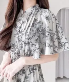 mily bilet 花柄フレア袖ワンピース オフホワイト　Mサイズ