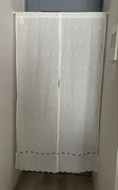 ニトリ　のれん　リュパン　目隠し