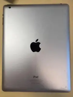 iPad 第4世代　シルバー 9.7インチ