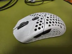 マウス・トラックボール Finalmouse Pegasus (S) Finalmouse Starlight 12 Pegasus Sサイズ【レビュー】｜軽くて