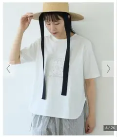 yuni コットンレース刺繍Tシャツ
