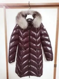 【極美品】MONCLER(モンクレール)のロングダウンジャケット