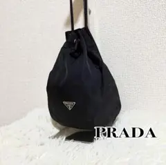 【美品】PRADA　プラダ　アクセサリーポーチ　巾着　三角プレート　ブラック