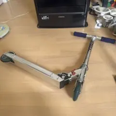 JD BUG 折りたたみ式キックボード