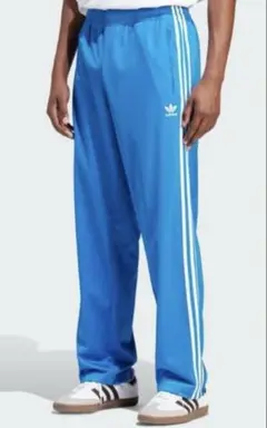 adidas アディダス トラックパンツ Sサイズ