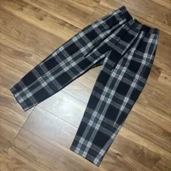 ユナイテッドアローズ　ボトムス　ブラック