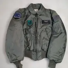 Item thumbnail for item 42a941b7-ff90-4b18-8562-29f66c369ab0