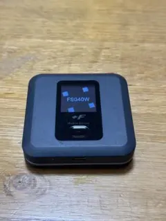 FS040W モバイルルーター