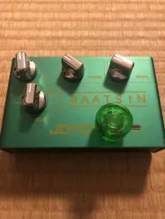 JOYOジョーヨー BAATSIN （バットシン）8種類の歪みエフェクター Amazon | 【国内正規品】JOYO ジョーヨー エフェクター R-11