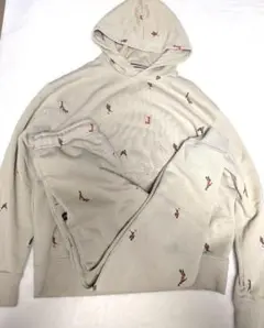 Item thumbnail for item dc8bb081-34bc-470d-8b31-9fefc6e416ca