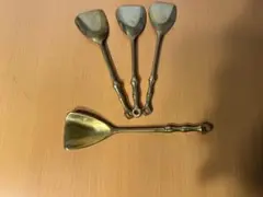 Item thumbnail for item a7a64b1e-273f-4e35-84c3-040d65001b64