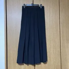 アーモワールカプリス  TOKI &NABIプリーツスカートみたいなワイドパンツ