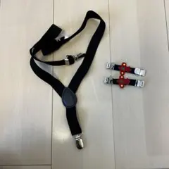 黒のナイロン製サスペンダー