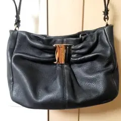 Ferragamo ショルダーバッグ