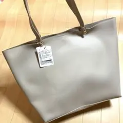 未使用品　grove ワールド　カバン　ショルダーバッグ　トート　フェイクレザー