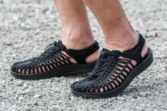 KEEN UNEEK ユニーク 27.5 ブラック