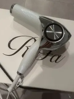 Item thumbnail for item ce6822f0-173d-4023-a017-1aea3688d96b