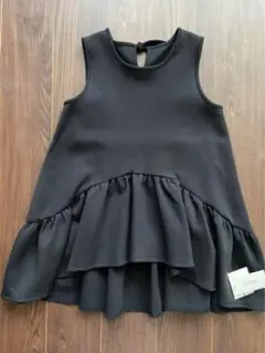 新品　未使用　エルフランク　ブラック　フリルチュニック