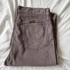 Item thumbnail for item f0ec80f9-86c6-48b5-aa12-f29d0e6df401