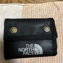 ノースフェイス　財布