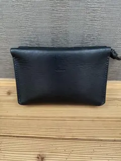 イボーナ　ペティポーチ　ブラック