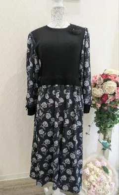 新商品スーパービューティー　2025 秋冬　薔薇柄ワンピース 44(XL)新品