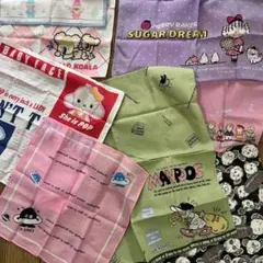 昭和レトロ　８０年代くらい　ファンシー　ハンカチ　まとめ売り　当時物　8枚