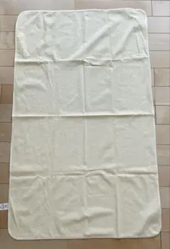 美品　西川リビング　おねしょシーツ　防水シーツ