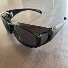 Coleman オーバーサングラス
